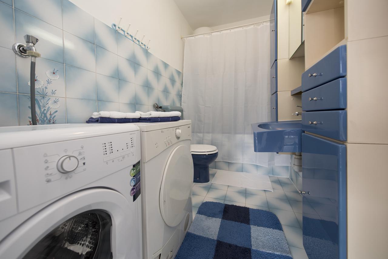 Apartment D&A สปลิท ภายนอก รูปภาพ