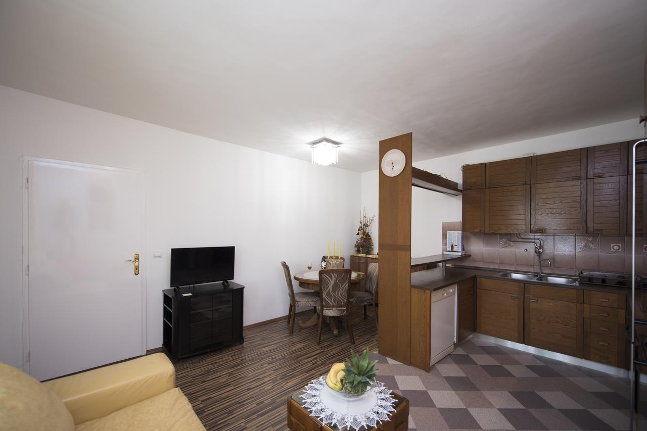 Apartment D&A สปลิท ภายนอก รูปภาพ