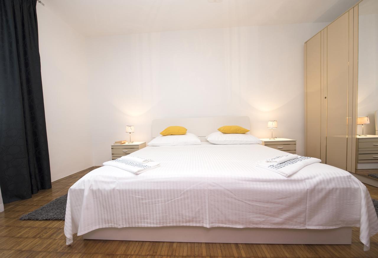 Apartment D&A สปลิท ภายนอก รูปภาพ