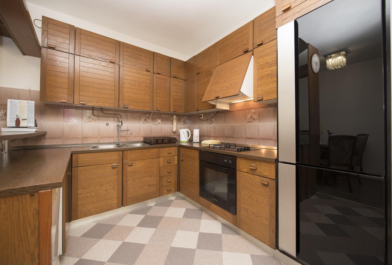 Apartment D&A สปลิท ภายนอก รูปภาพ