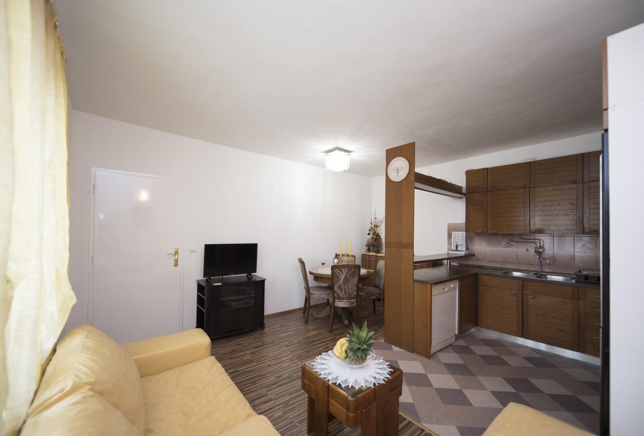 Apartment D&A สปลิท ภายนอก รูปภาพ